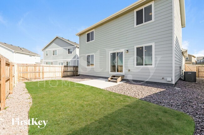 Building Photo - 10142 Luneth Dr