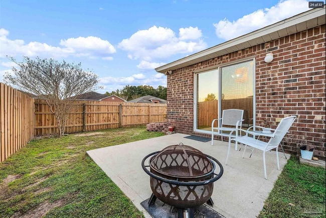 Building Photo - 4859 Hilarita Cir