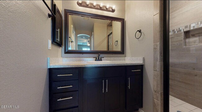 Building Photo - 13661 Mill Hill Ct