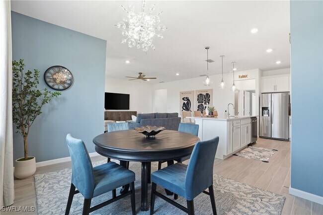 Building Photo - 1657 Serena Ave