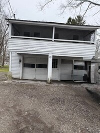 Building Photo - 31 Chapel St