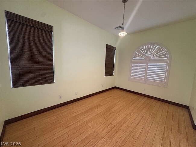 Building Photo - 7811 Stroh Ln