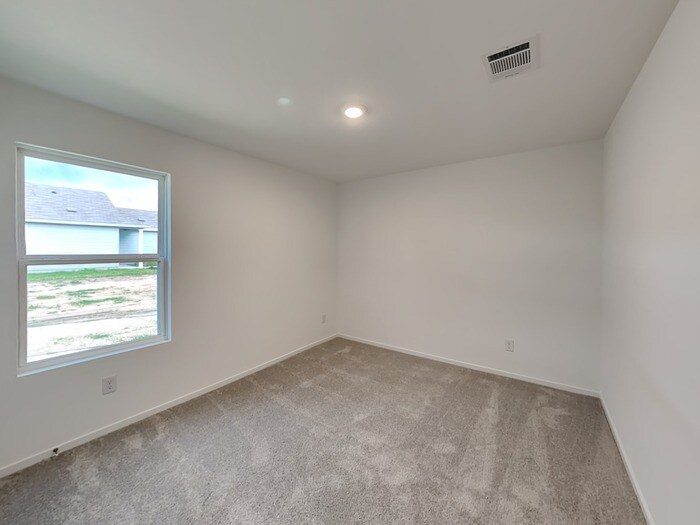 Building Photo - 18731 Barrichello Dr