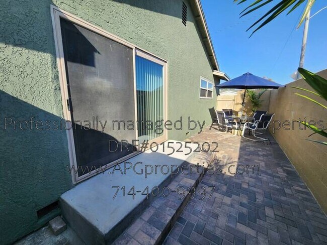 Building Photo - 11441 Park Ln