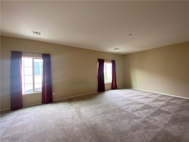 Building Photo - 9614 Vega Carpio Ave