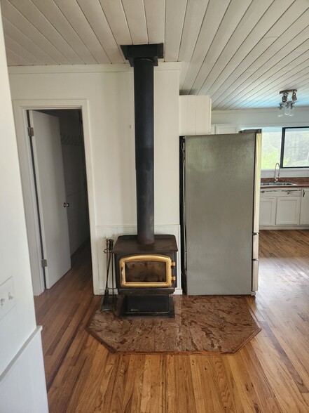 Wood room stove - 2190 Piiholo Rd