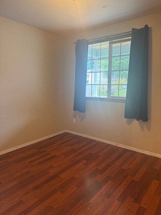 Building Photo - Charming 3-Bedroom Home in the Heart of Tenino