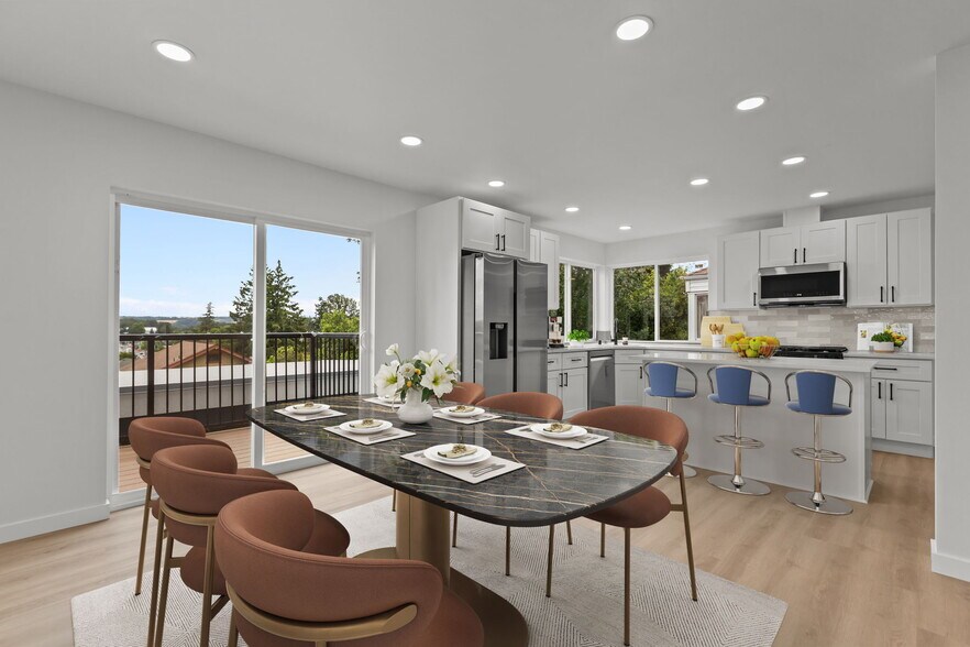 Building Photo - 605 Prospect Ave N