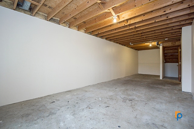 Building Photo - 3445 Portia St