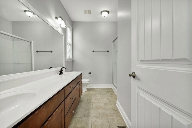Building Photo - 955 Dodie Dr