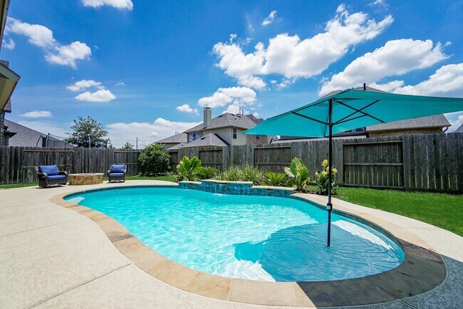 Building Photo - 27119 Ashley Hills Ct
