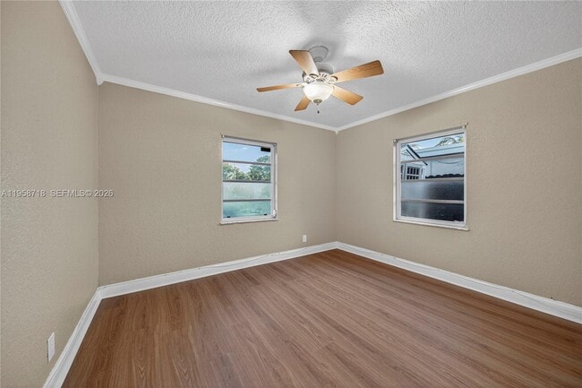 Building Photo - 5265 NE 1st Terrace