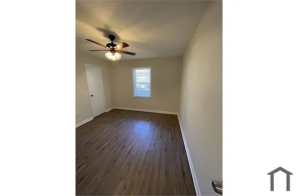 Building Photo - Room in Duplex on Glendale Ct