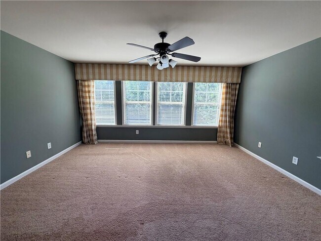 Building Photo - 804 Village Field Ct NW