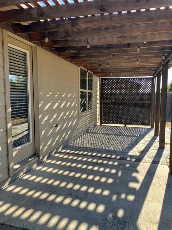 Building Photo - 572 Evening Star