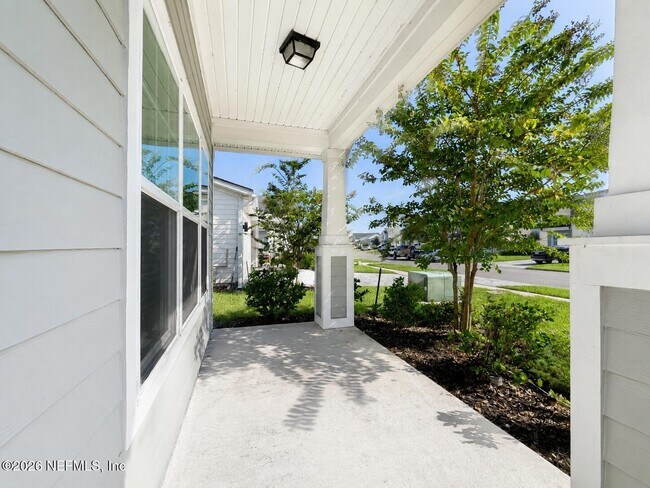 Building Photo - 142 Ness Cir