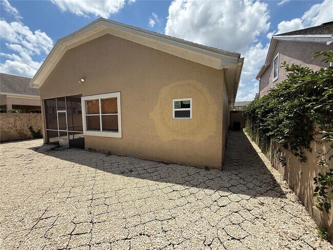 Building Photo - 14457 Mandolin Dr