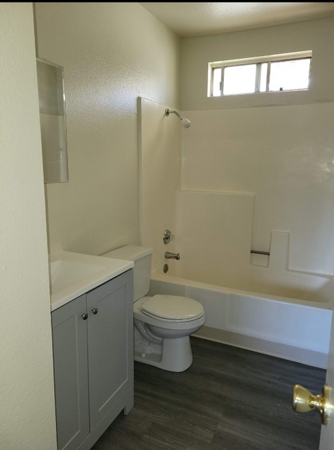 Building Photo - 15523 Barranca Way