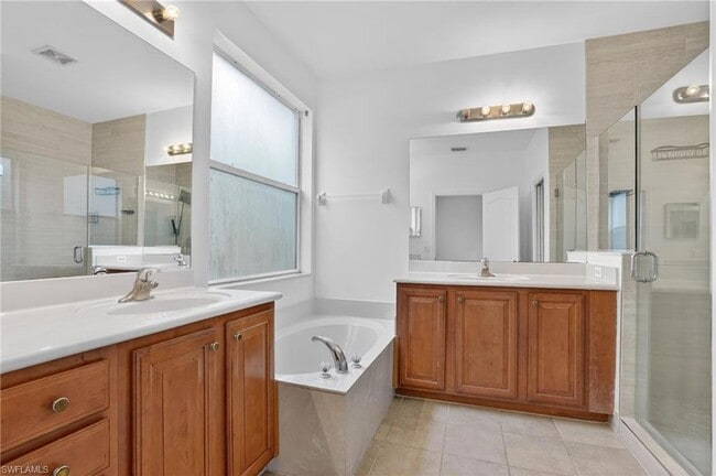 Building Photo - 7020 Ambrosia Ln