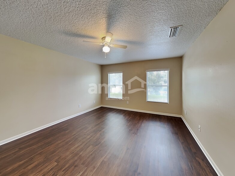 Building Photo - 13895 Wild Hammock Trl