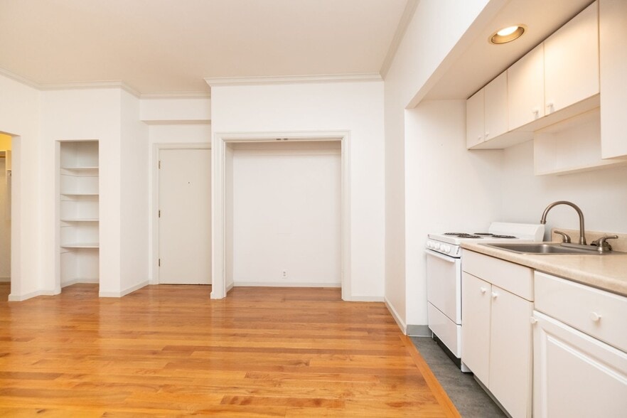 Interior Photo - Beverly Alder Apartments