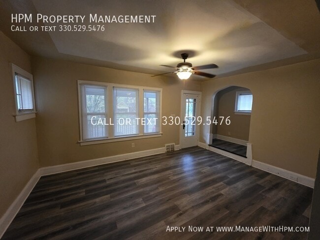 Building Photo - 760 Lakewood Blvd