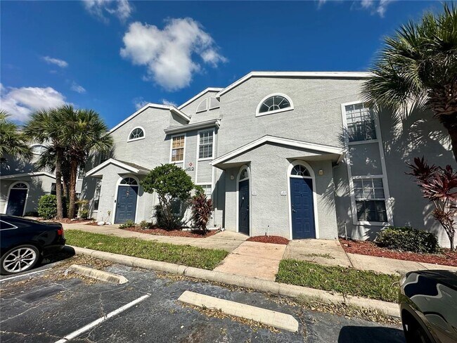 Primary Photo - 1612 Columbia Arms Cir