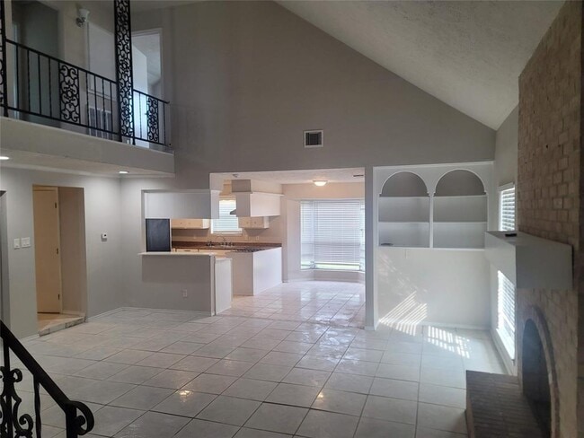 Building Photo - 10601 Sagewind Dr