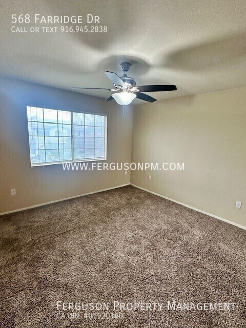 Building Photo - 568 Farridge Dr