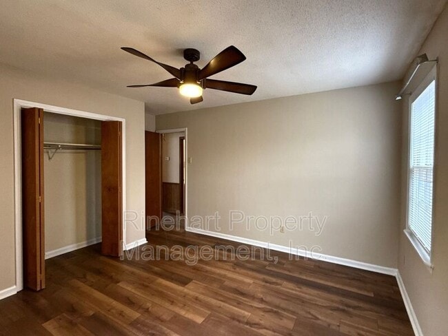 Building Photo - 1141 Eisenhower Rd