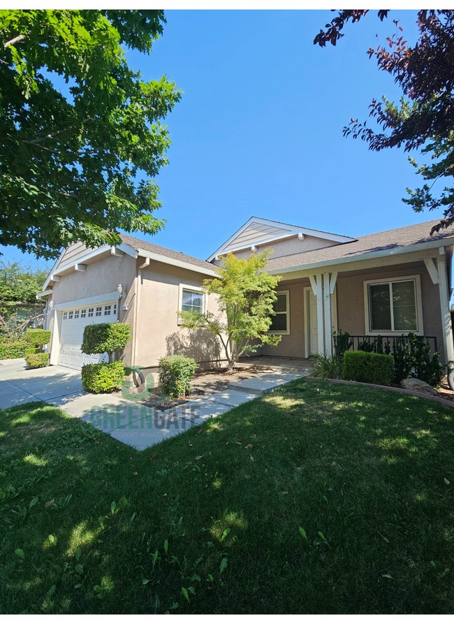Building Photo - Lovely 1 Story Home in Riverpointe Communi...