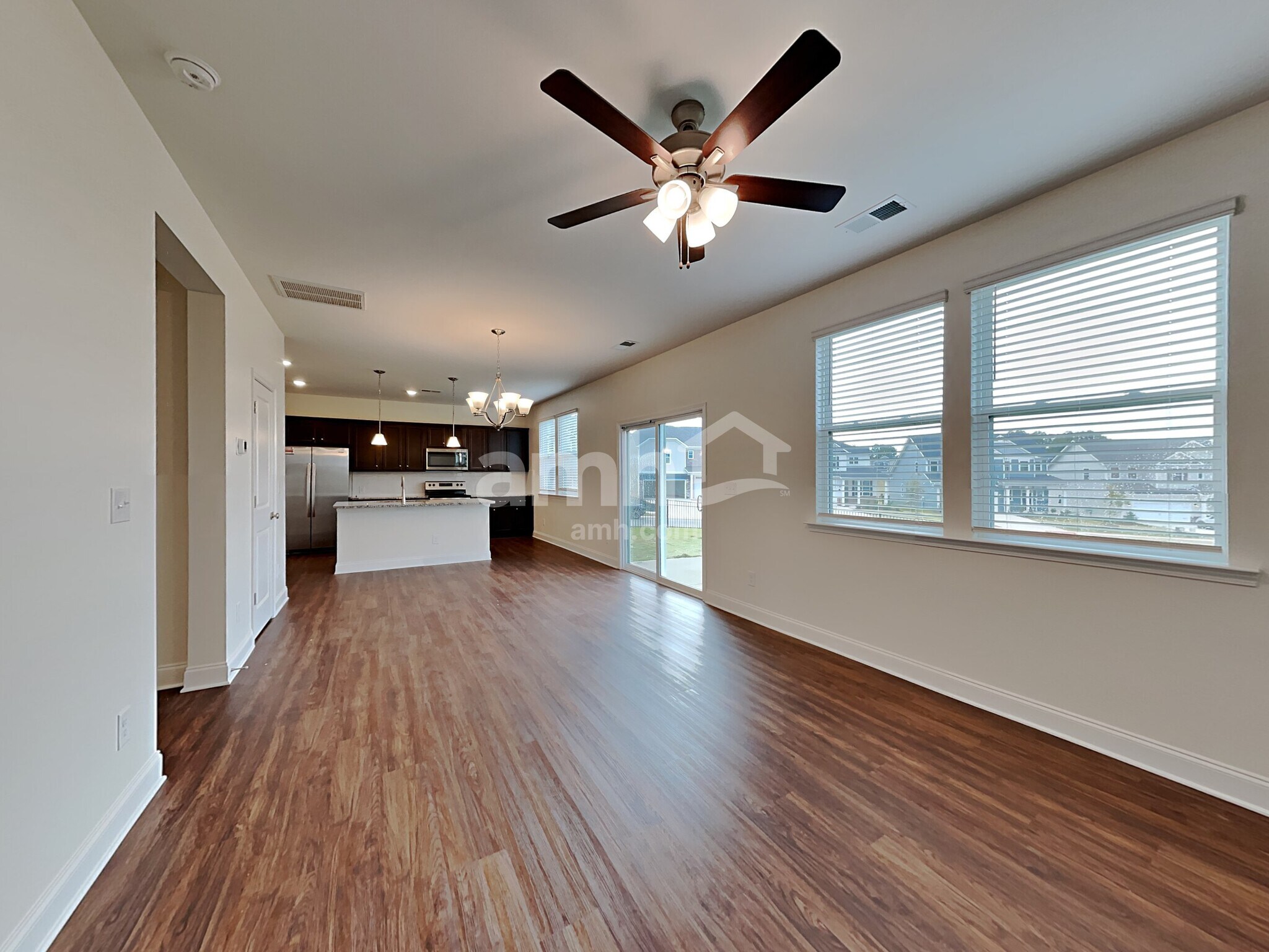 Building Photo - 153 Larragan Dr