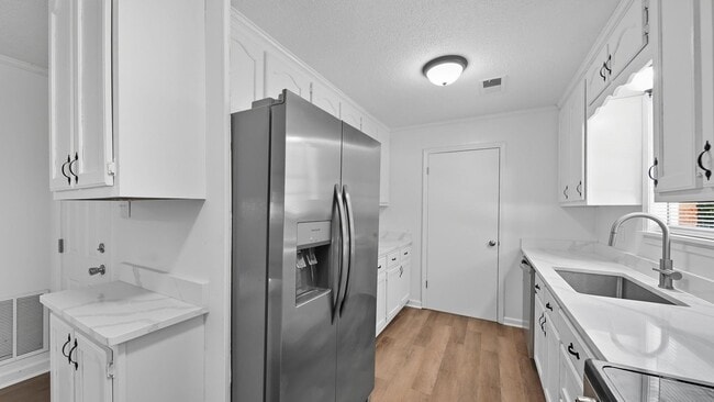 Building Photo - 1517 Michael St