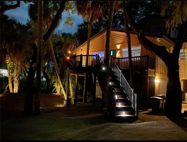 Building Photo - 3376 S Seclusion Dr