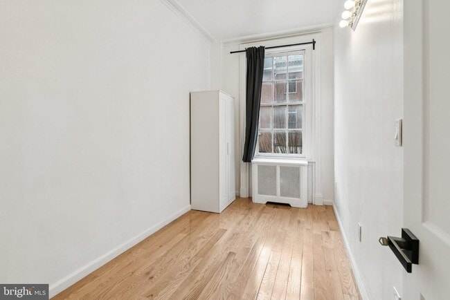 Building Photo - 1225 Spruce St