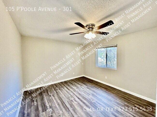 Building Photo - 105 P'Poole Ave