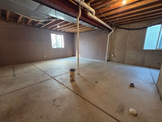Building Photo - GREAT 3-BDRM, 3-BATH, 2-STORY + BMST. HOME AVAILABLE FOR IMMEDIATE OCCUPANCY IN GRAPEVINE!