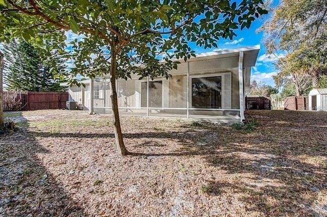 Building Photo - 7326 Lake Floy Cir