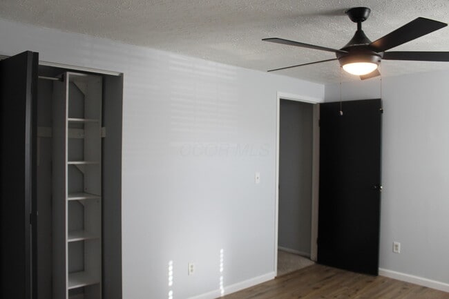 Building Photo - 1823 Worthington Run Dr