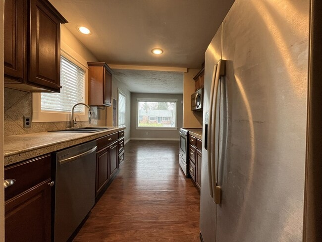 Building Photo - 8001 N Woolsey Ave