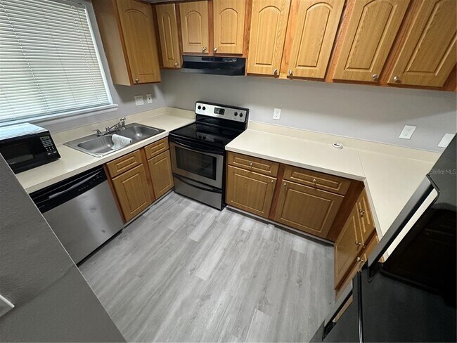 Building Photo - 4117 S Semoran Blvd