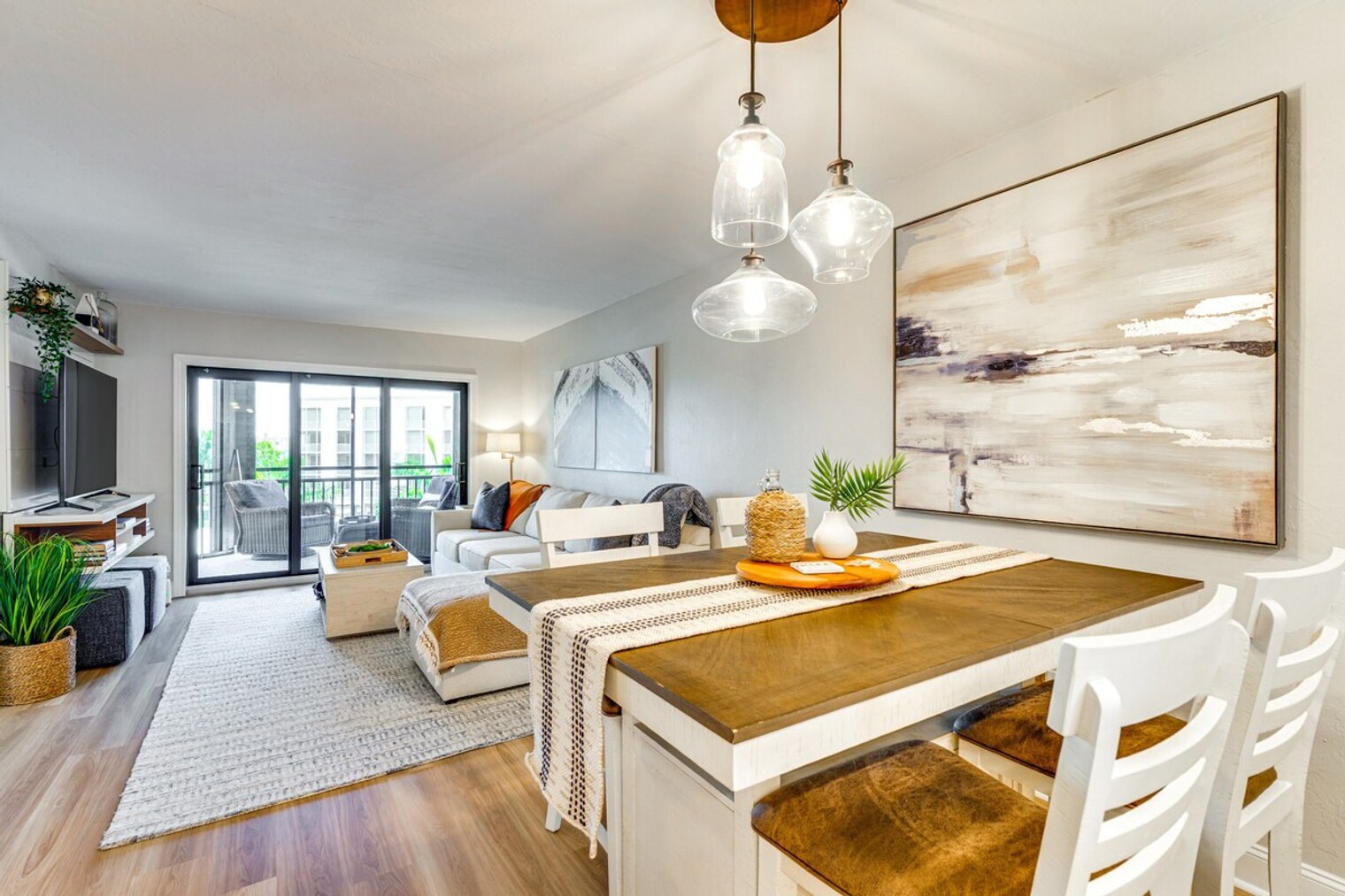 Building Photo - 4263 Bay Beach Ln