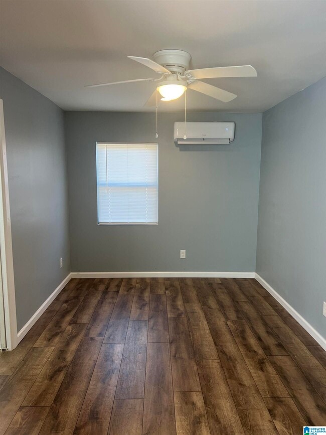 Building Photo - 2710 17th St S