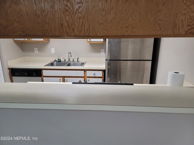 Building Photo - 5553 Greatpine Ln S