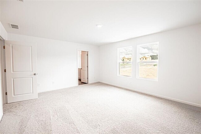 Building Photo - 243 Casteel Ln