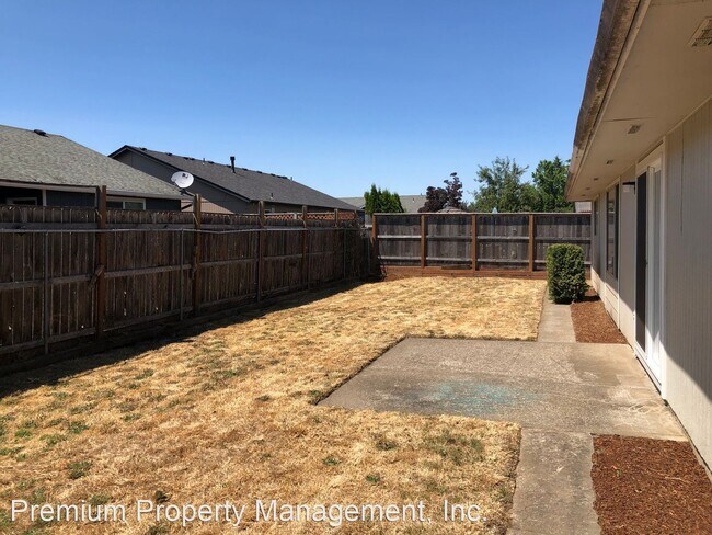 Building Photo - 3 br, 2 bath House - 4707 49th Ave NE