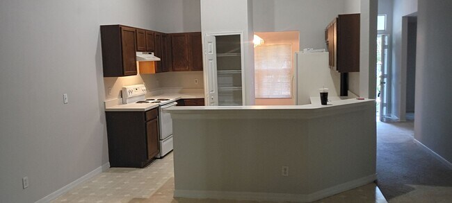 Building Photo - 1347 Rain Forest Ln