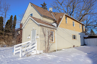 Building Photo - 1624 Sheridan Ave