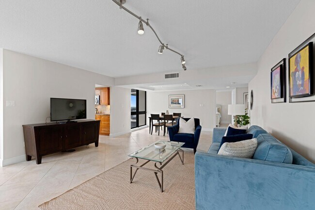 Building Photo - 5380 N Ocean Dr