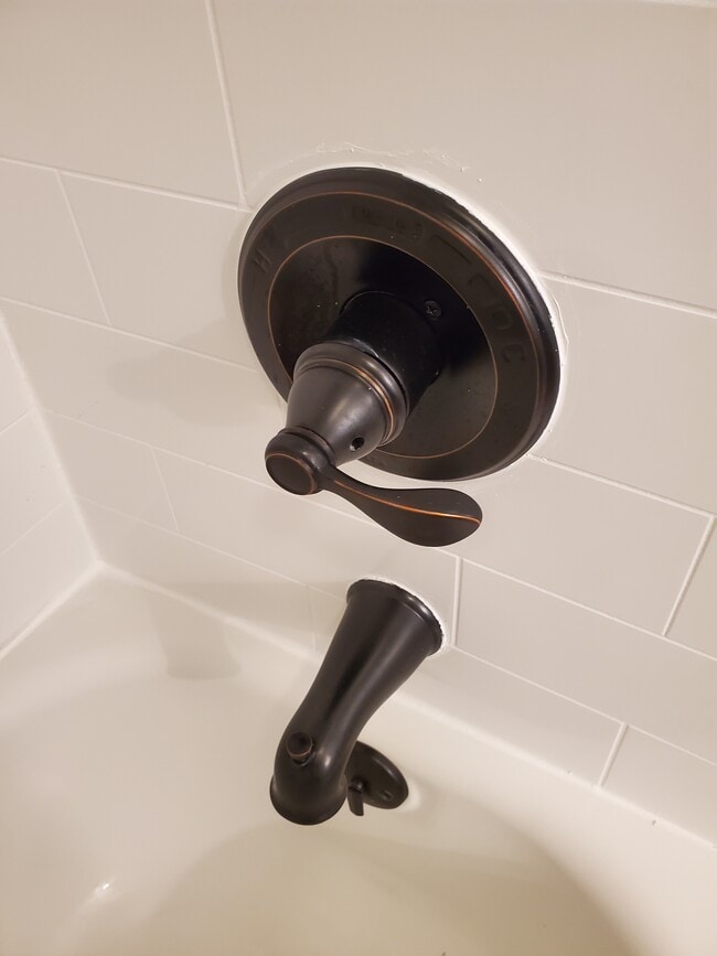 Building Photo - 6423 Plankton Dr